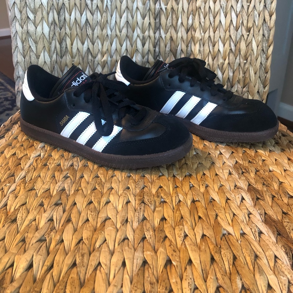 Adidas indoor soccer shoes